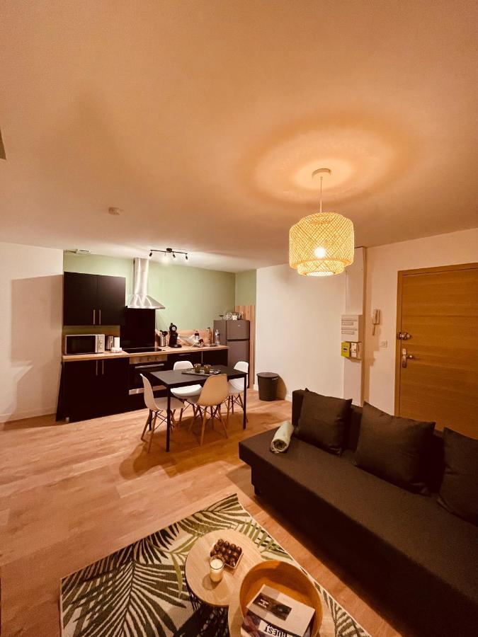 Cosy Gannat Apartment Екстериор снимка